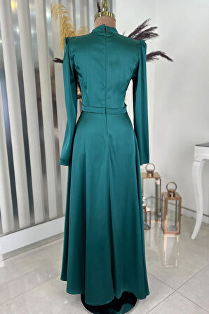 Mina Tesettür Abiye Zümrüt