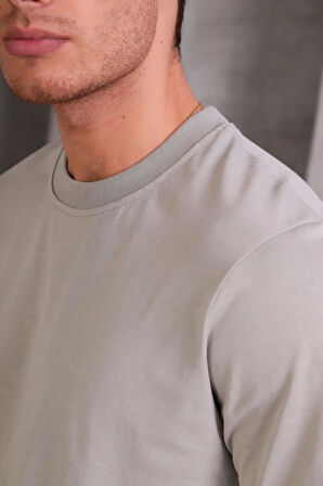 Erkek Relax Fit Bisiklet Yaka %100 Pamuk Rahat Kesim Basic Tişört