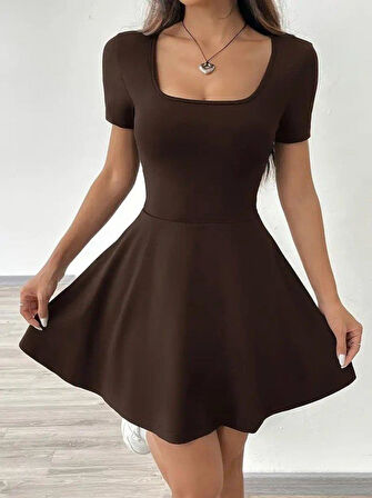 Kadın Kısa Kollu Kare Yaka Short Detaylı Cepli Dalgıç Elbise