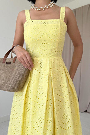 Sarı Askılı Aparatlı Brode Elbise