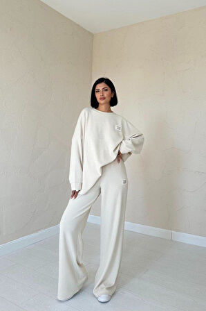 Bej Klasik Fitilli Kazak Ve Pantolon Takım