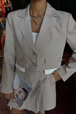 Crop Ceketli Ve Pile Etekli Garnili Takım 10111