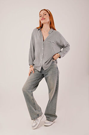 Cep Detay Çizgili Oversize Gri Gömlek