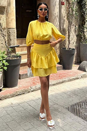 Crop Bluz Ve Kat Kat Etekli Takım 10207