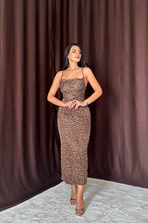 Leopar Sırt Detaylı Leopar Desenli Saten Elbise