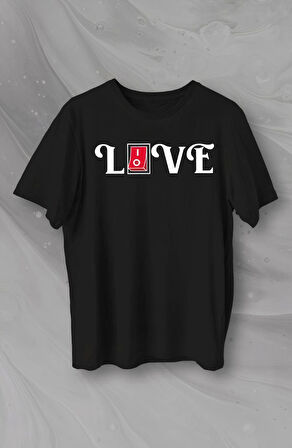 Sevgililer Günü İçin Özel Tasarım Love Baskılı T-shirt - Siyah