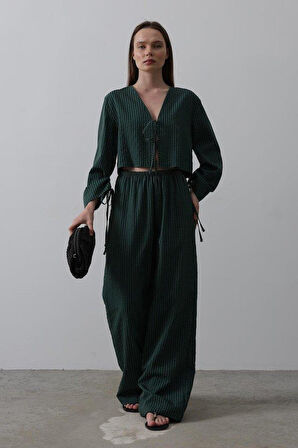 Önü Bağlamalı Crop Takım - Yeşil