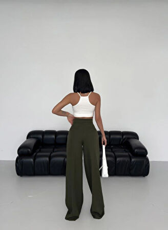 Üç Düğme Detayli Palazzo Pantolon