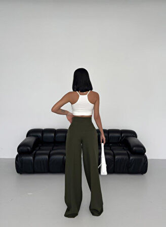 Üç Düğme Detayli Palazzo Pantolon