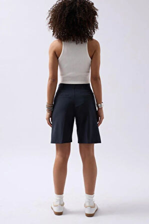 Halter Yaka Crop