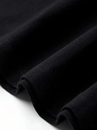 Geniş Kesim Pamuklu Tişört - GANDHI The Project Baskılı, Siyah, Rahat Kesim, Kısa Kollu, Günlük Kıyafet, Her Gün Giyilebilecek Tişört- Siyah