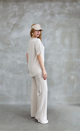 Osy Modal Yumuşak Dokulu Kumaş Bisiklet Yaka Taş Detaylı Kısa Kollu Takım - Kırık Beyaz