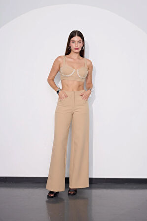 Makes Me More Shine Top Büstiyer Camel