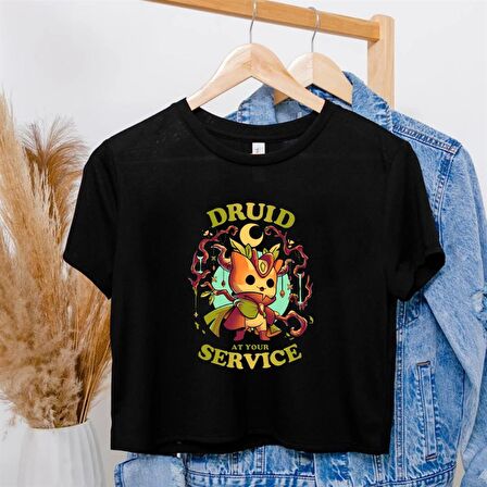 Druid At Your Service Siyah Crop