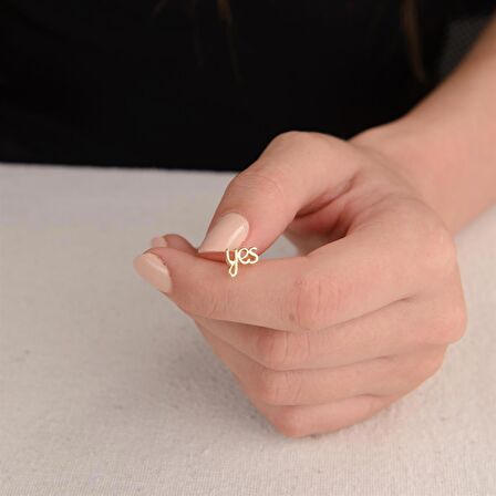14 Ayar Altın Yes Küpe 1,05 gr