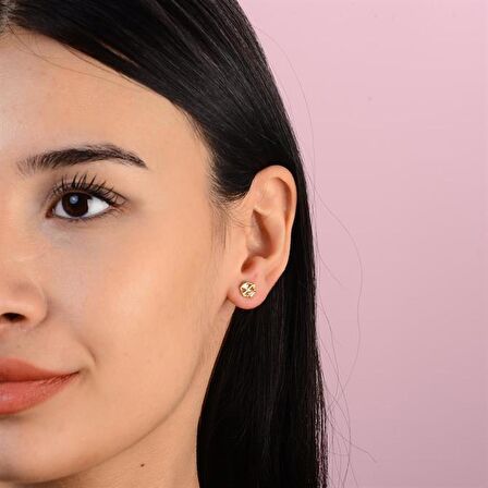 14 Ayar Altın Modern Küpe 1,31 gr