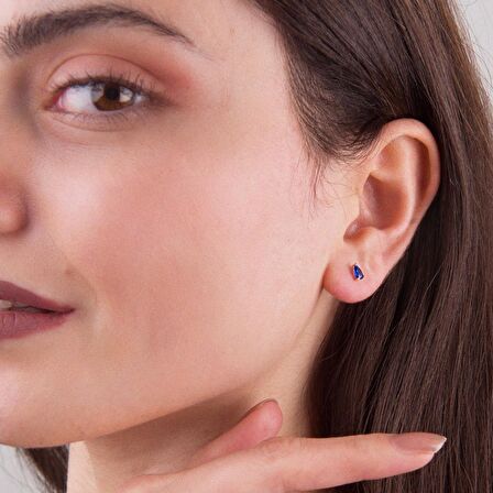 14 Ayar Safir Taşlı Altın Küpe 0,75 gr
