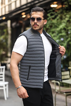 Cyrus Erkek Standart Fit Normal Kesim Füme Dik Yaka Fermuarlı Şişme Yelek