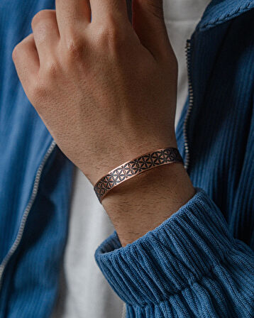 Aydınlanma Lotus Motifli Bakır Bilezik