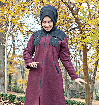 Omuzu Parçalı Vişne Tesettür Kap