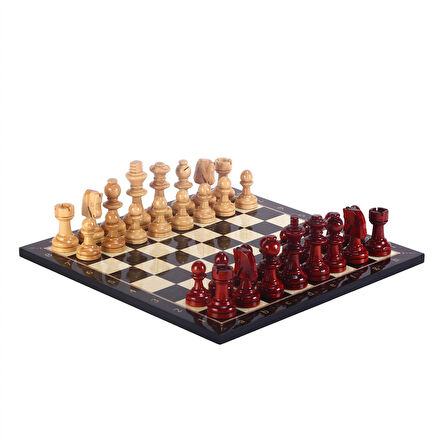 Gifthome, Ahşap Satranç Takımı / Seti; Büyük, El Yapımı, Şimşir,Ceviz Desenli MDF Satranç Tahtası