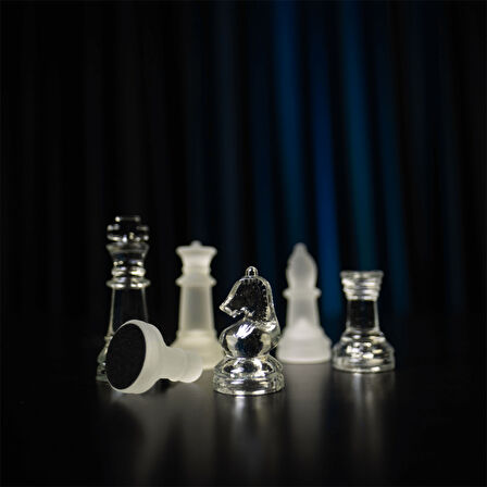 GiftHome Kristal Serisi Battal Boy Camdan İmal Klasik Satranç Takımı (35X35 cm. tablalı)