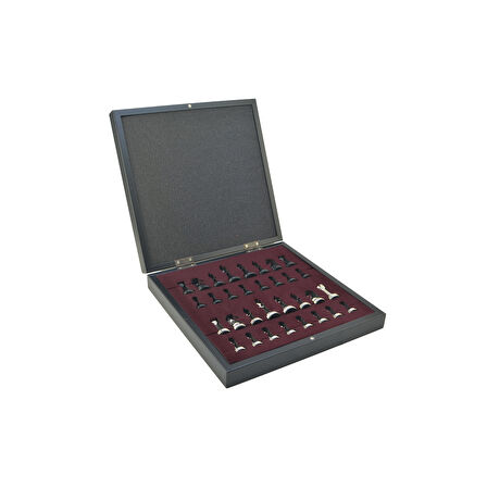 GiftHome Orta Boy Premium Black Metal Klasik Satranç Takımı ve Mermer Desenli Sandıklı MDF Tahtası (30X30X6 cm.)