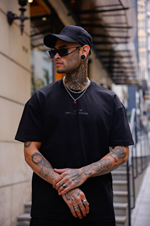 Siyah Renk Bisiklet Yaka Şort Tişört Takım