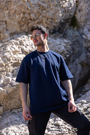 Erkek Lacivert Renk Oversize Baskısız Basic Tişört