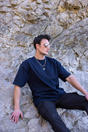 Erkek Lacivert Renk Oversize Baskısız Basic Tişört