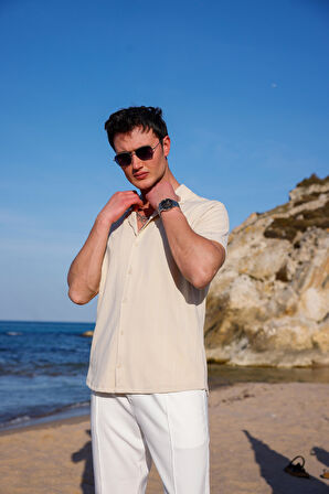 Erkek Bej Renk Örme Kilim Desen Kısa Kol Gömlek