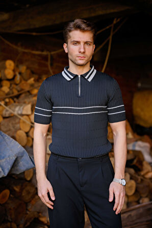 Siyah Renk Beyaz Çizgili Fermuar Detaylı Polo Yaka Erkek Triko Tişört