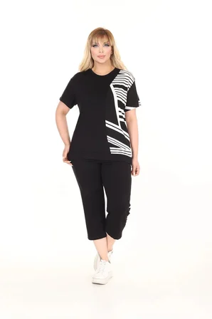 Kadın Siyah Kapri Tshirt Beyaz Desenli Şık Viskon Penye Alt Üst Takım