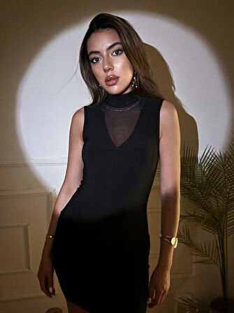 Kadın Balıkçı Yaka Tül Detay Kolsuz Mini Elbise