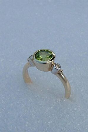 PERİDOT YEŞİM  DOĞAL TAŞ YÜZÜK - AK465