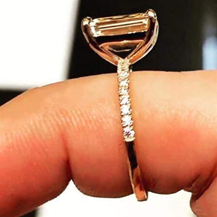 LAHEY SMOKY QUARTS PIRLANTA EVLİLİK TEKLİF YÜZÜĞÜ AK1162