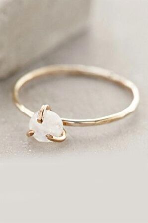 ST PETERSBURG AY TASLİ YÜZÜK - AK612