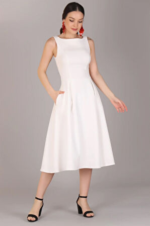 Sweetness Kadın Beyaz Pileli Cep Detaylı Elbise