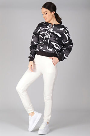 Sweetness Kadın Beyaz Paçası Lastikli Eşofman Altı