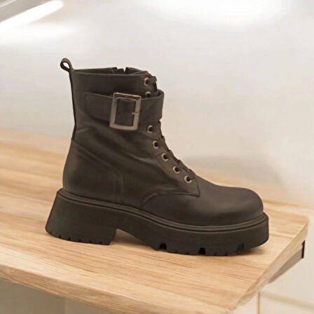 Belfast Siyah Deri Bot