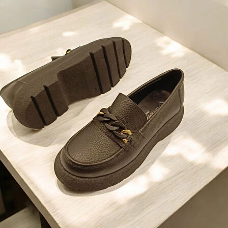 Anatolia Siyah Deri Kadın Günlük Ayakkabı