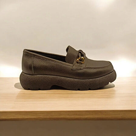 Anatolia Siyah Deri Kadın Günlük Ayakkabı