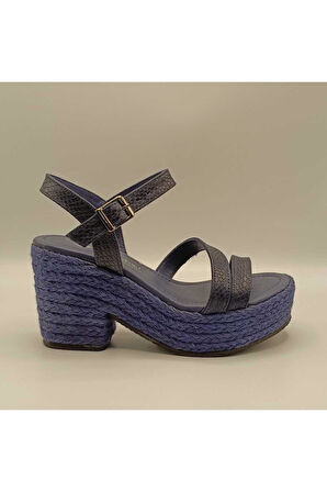 Lonna Lacivert Deri Dolgu Topuk Sandalet