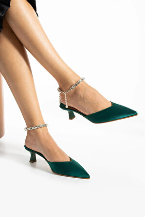 Wanda Yeşil Saten Kristal Taş Detaylı Kadın Topuklu