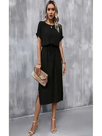 Kısa kollu Belden Bağlamalı Yırtmaçlı Viskon Elbise