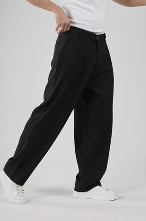 Baggy Kalıp Pileli Kumaş Pantolon