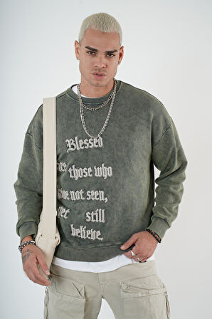 Bisiklet Yaka Yazı Nakışlı Yıkamalı Oversize Kalıp Unisex Sweatshirt