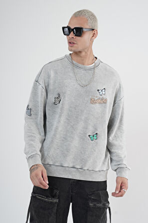 Bisiklet Yaka Yıkamalı Aplikeli Oversize Kalıp Sweatshirt