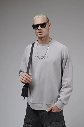 Ribanalı Yaka Reglan Kol Baskılı Oversize Kalıp Sweat