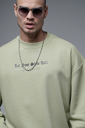 Oversize Kalıp Baskılı Yaka Kol Ribanalı Sweat